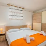 2 Bedroom Lovely In شقة