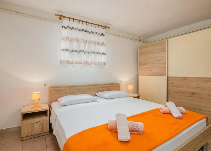 2 Bedroom Lovely In Διαμέρισμα